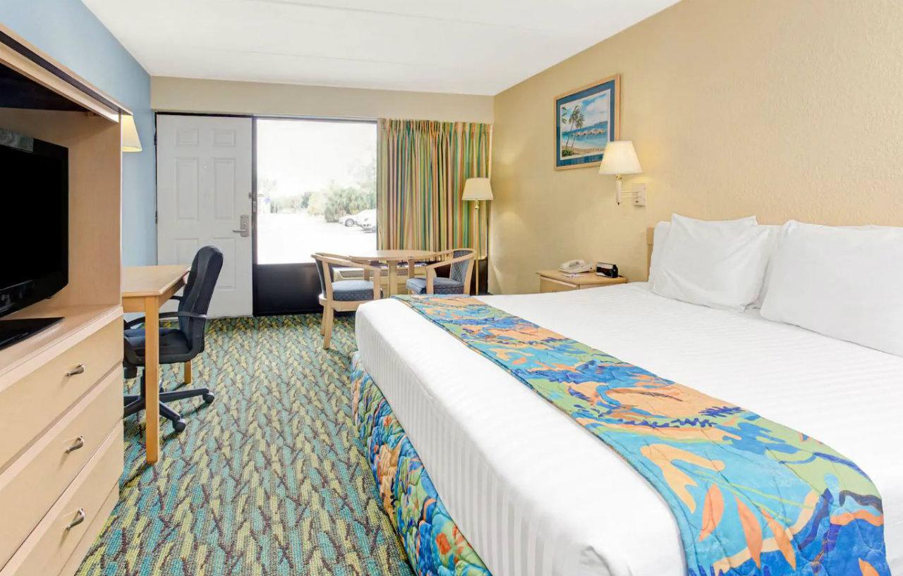 Home 1 Suites Extended Stay - Kissimmee Bagian luar foto