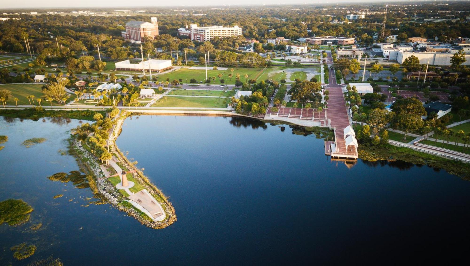 Home 1 Suites Extended Stay - Kissimmee Bagian luar foto