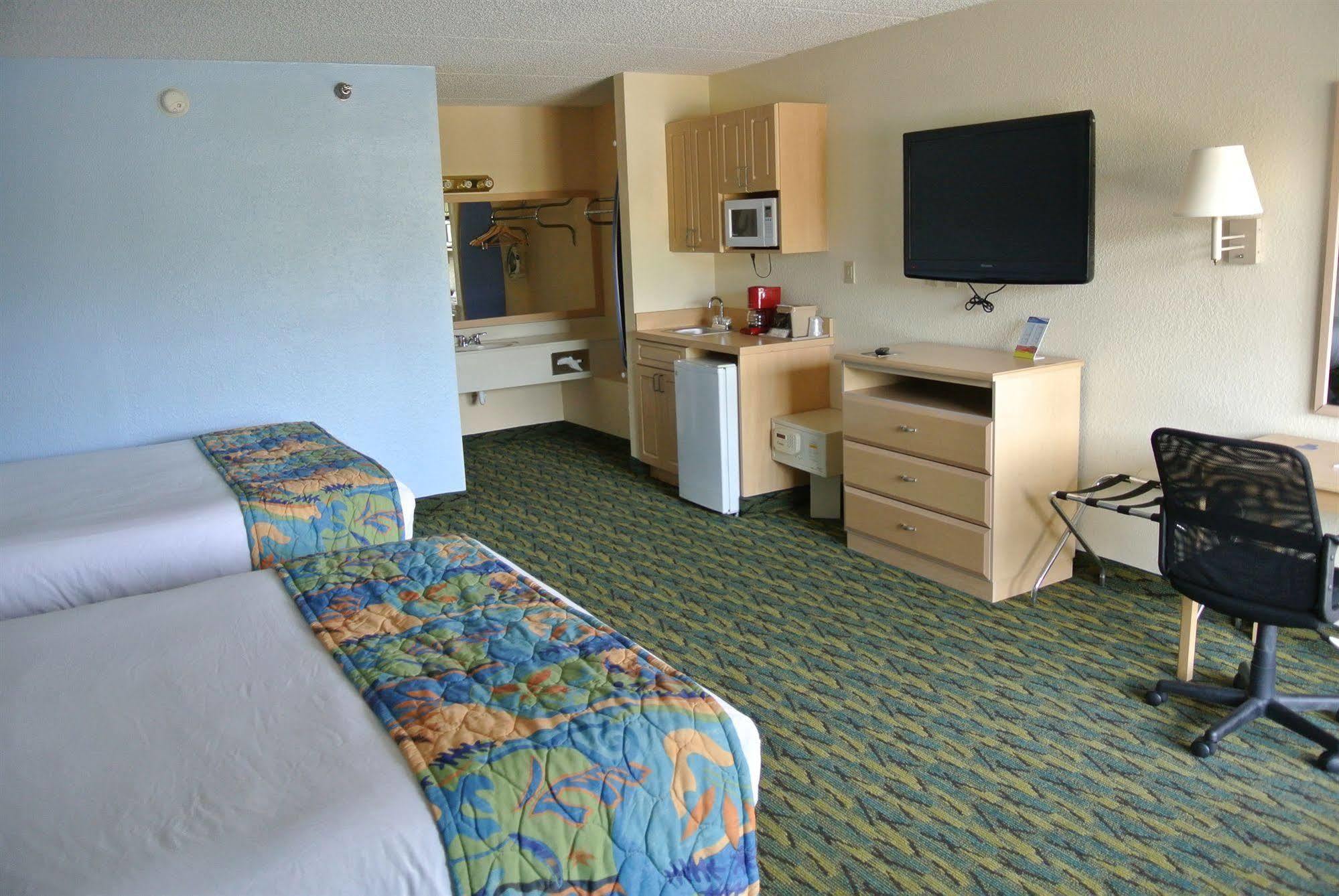 Home 1 Suites Extended Stay - Kissimmee Bagian luar foto
