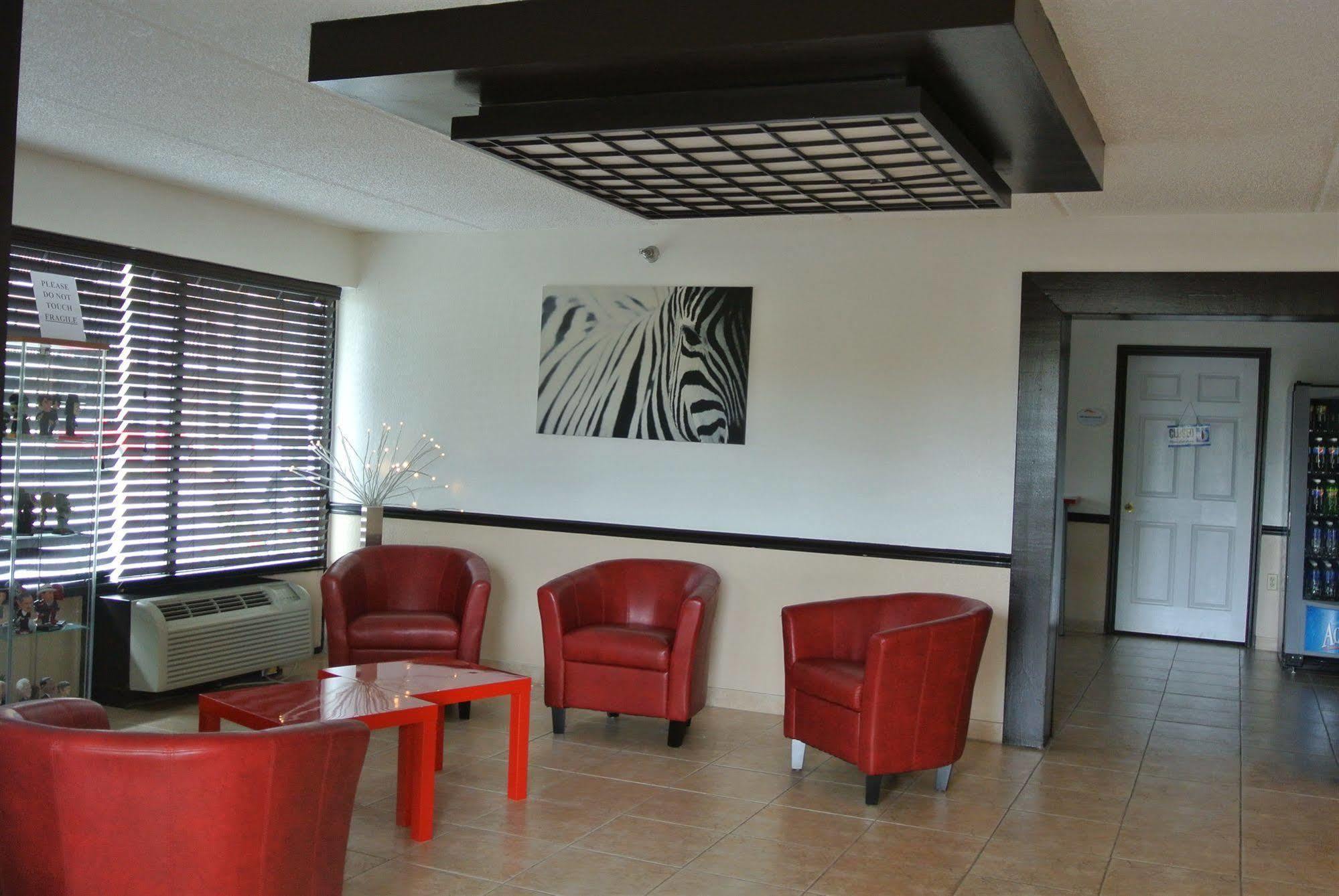 Home 1 Suites Extended Stay - Kissimmee Bagian luar foto